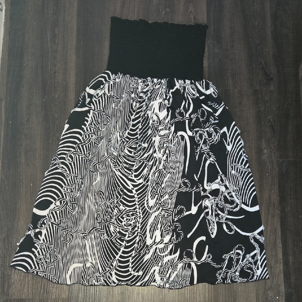 Absolutely Monochrome Strapless Dress